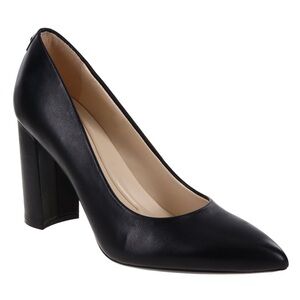 Nine West New Astoria Black Leather Almond Toe Pumps Heels- size 6.5